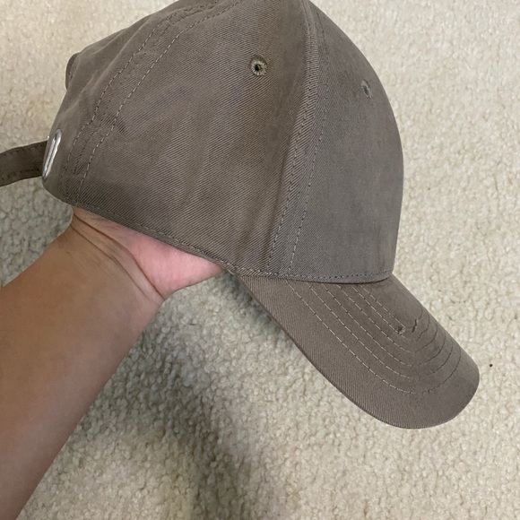 Cap - Picture 5 of 5